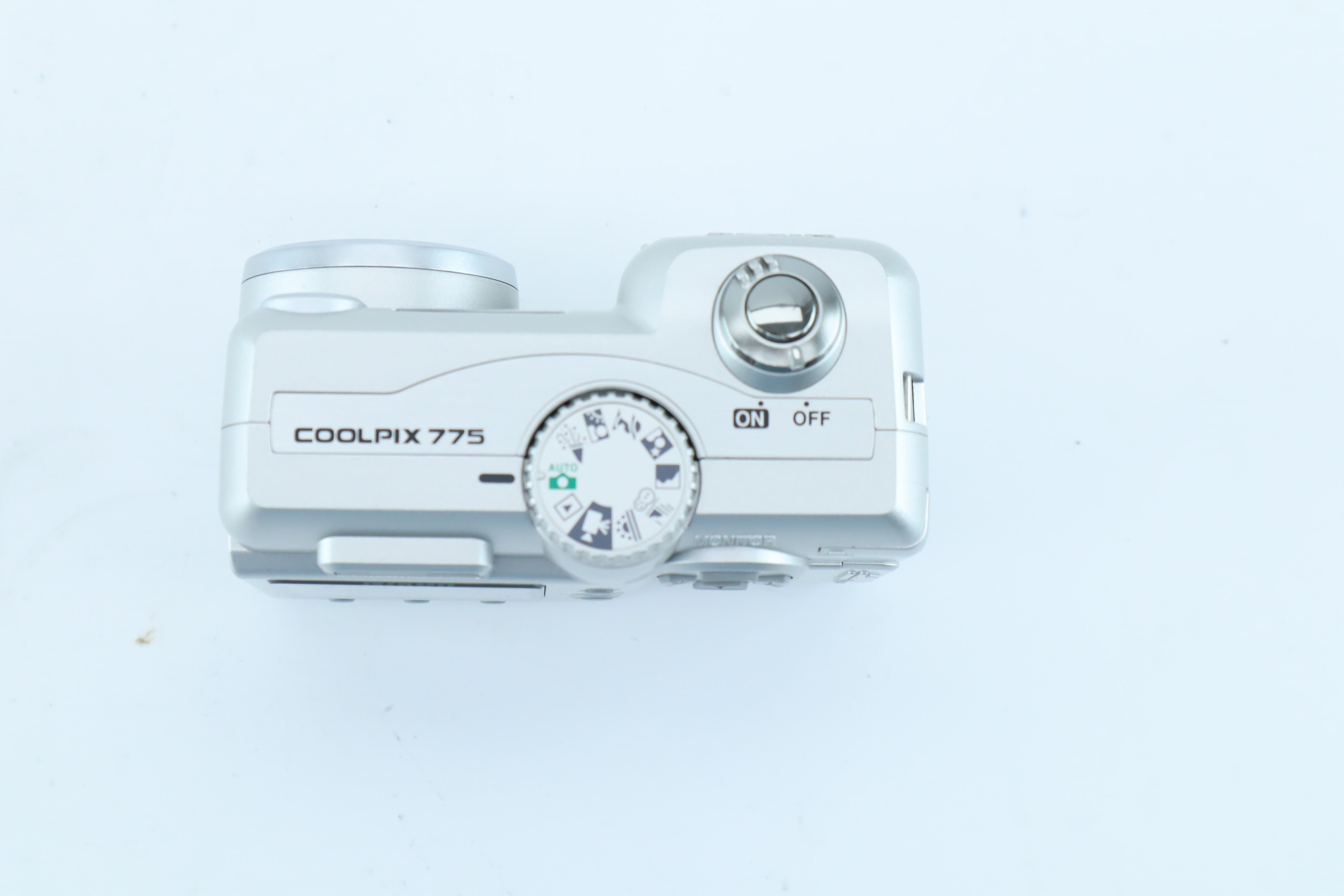 Nikon Coolpix 775 – Hard to Find Camera Store