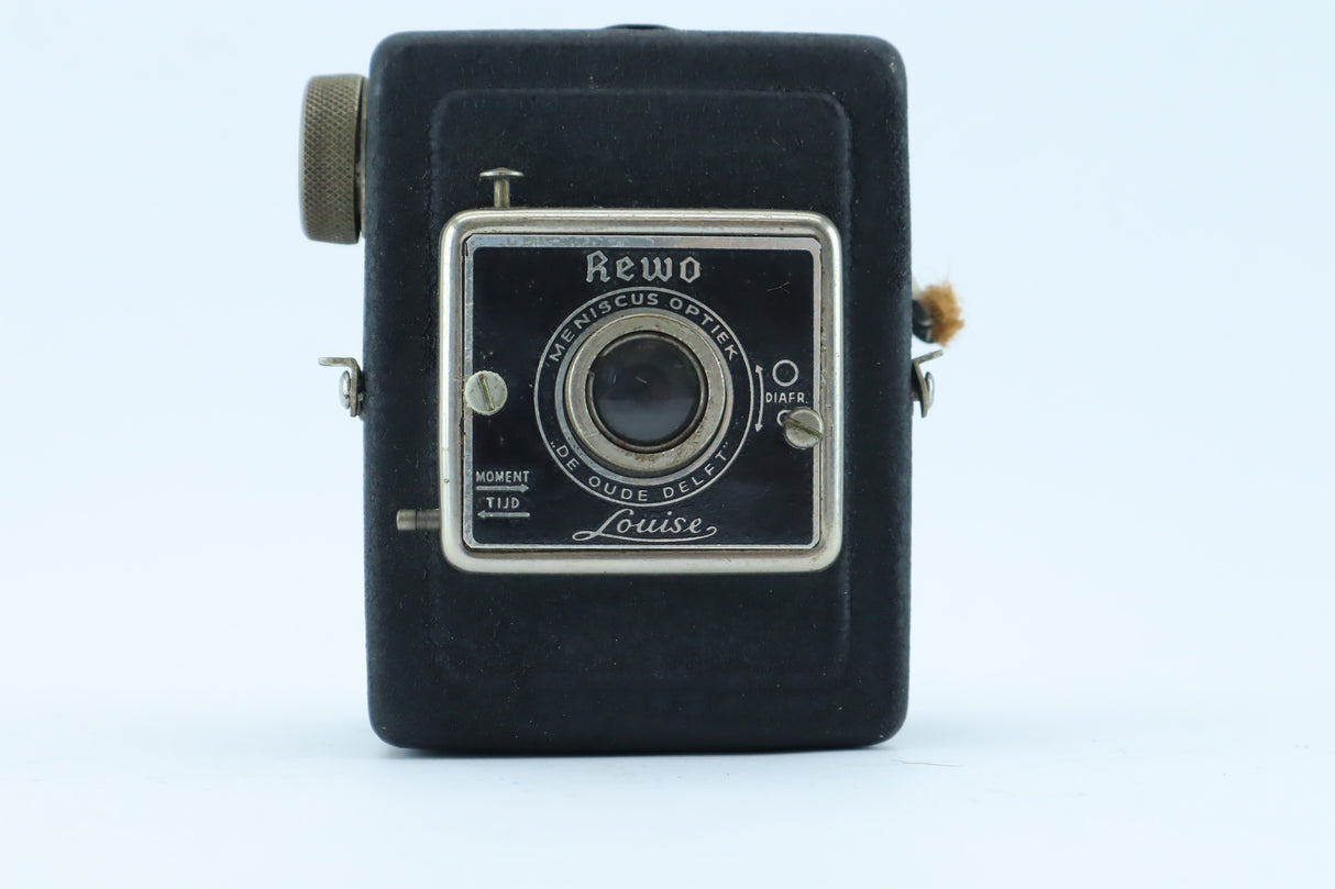 Rewo Louise – Dutch Box Camera with Olde Delft Meniscus lens