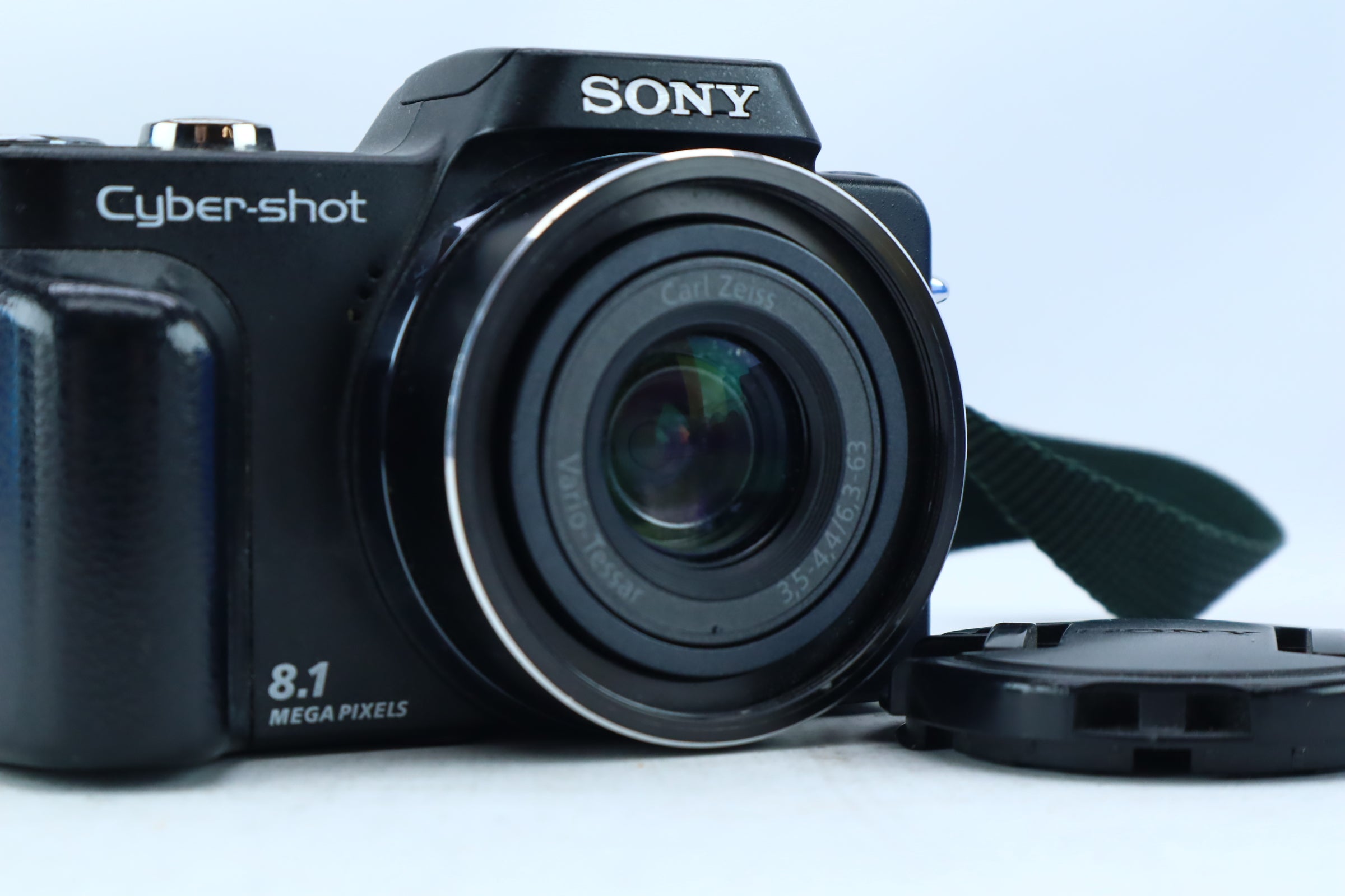Sony Cyber-shot DSC-H10 – Hard to Find Camera Store