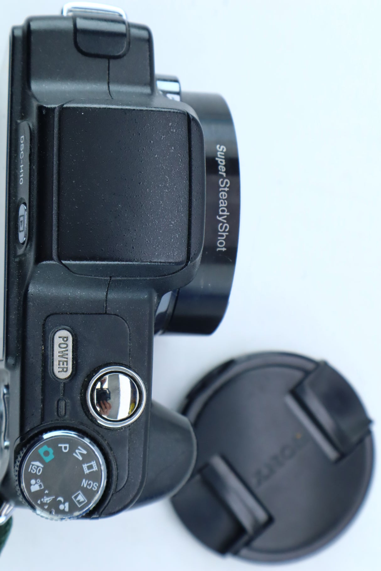 Sony Cyber-shot DSC-H10