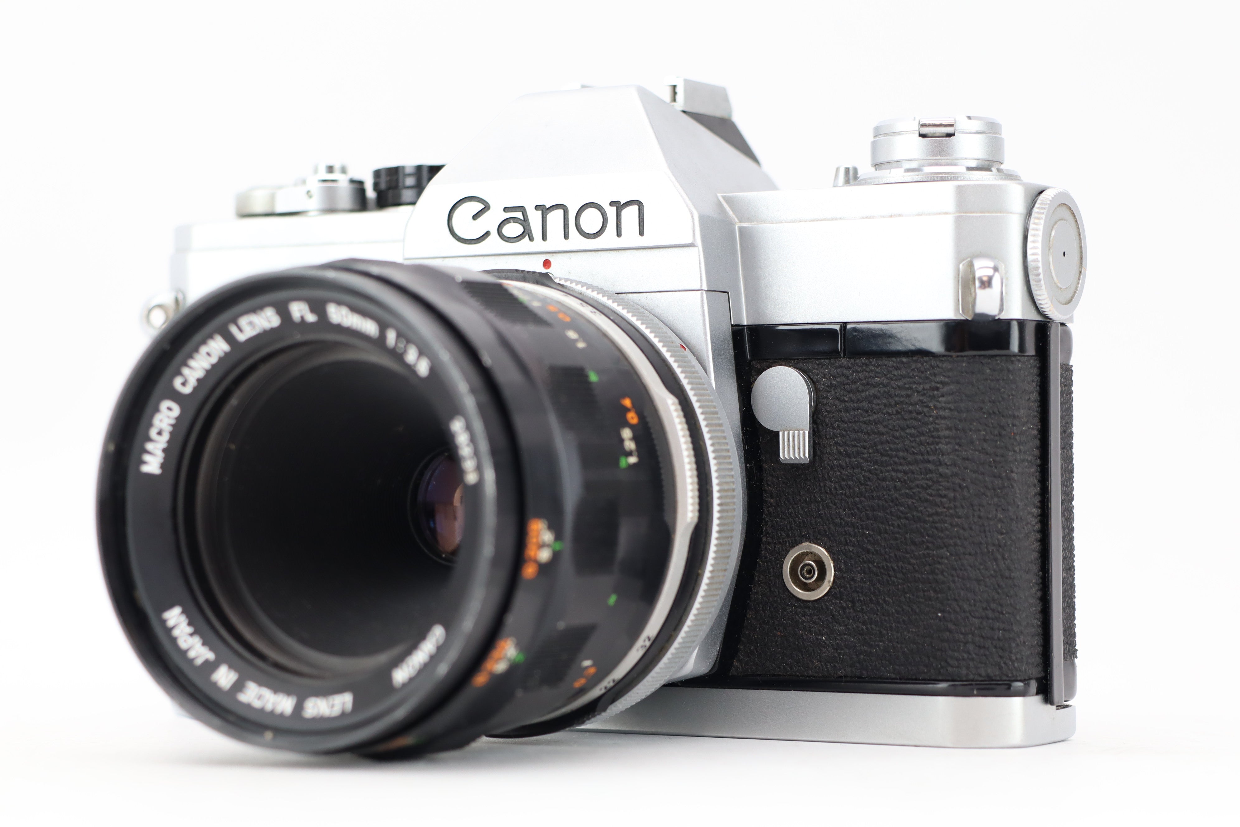 Canon FT QL + FL 50mm 3,5 – Hard to Find Camera Store