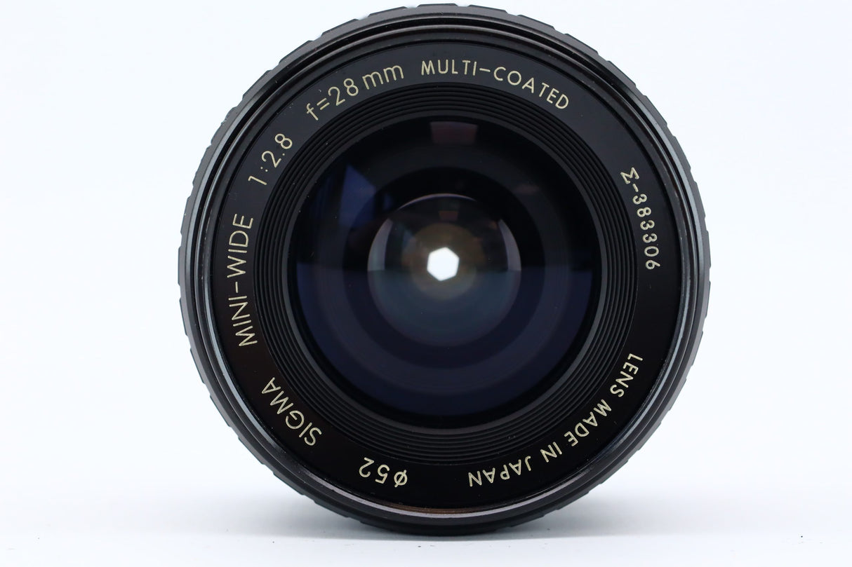 Sigma mini-wide 28mm f 2.8