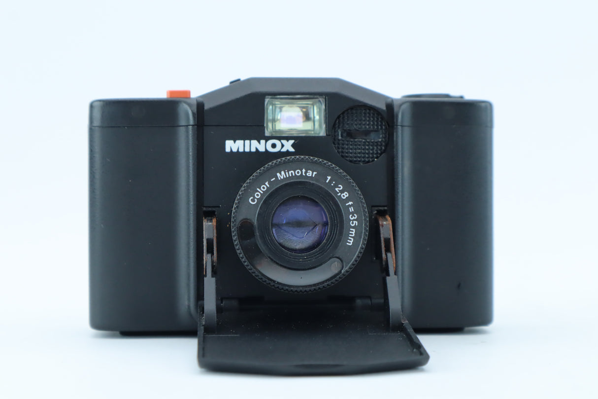 Minox 35 GT with Color-Minotar 35mm f/2.8 – Ultra-Compact 35mm Film Camera