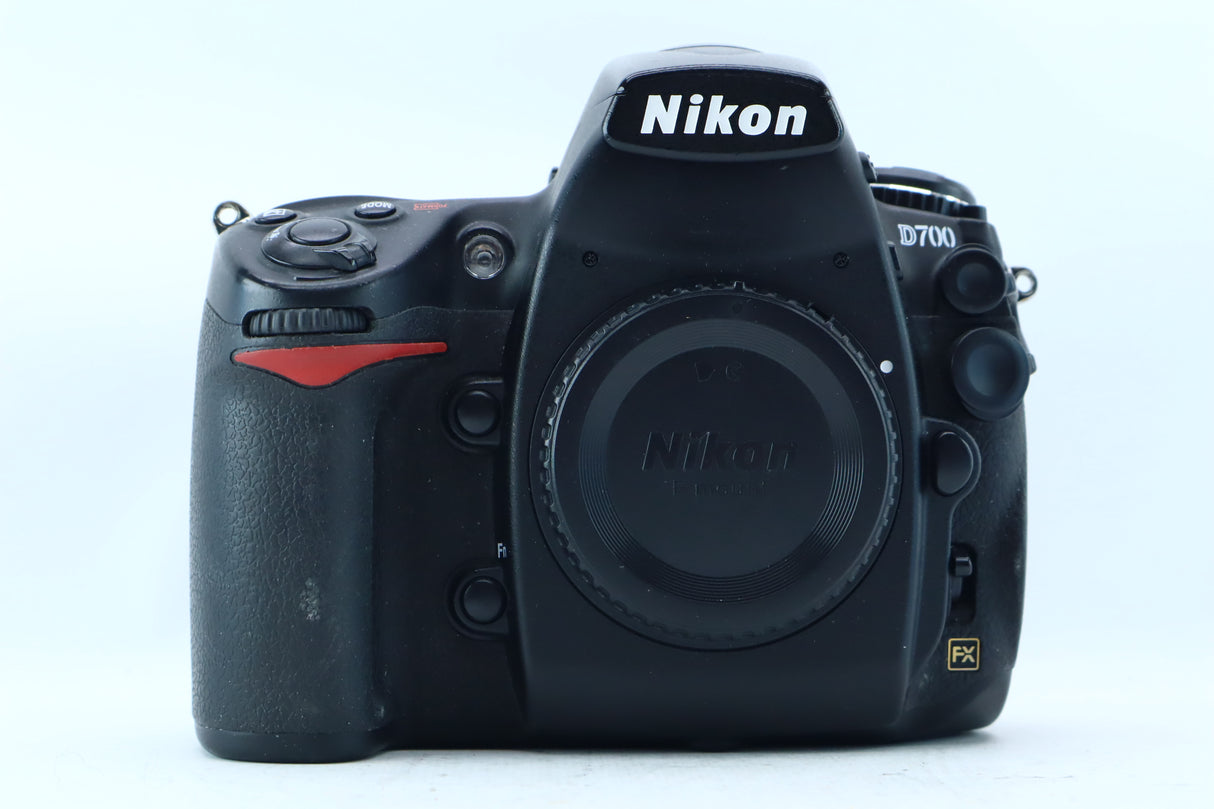 Nikon D700 | Full-Frame FX Performance