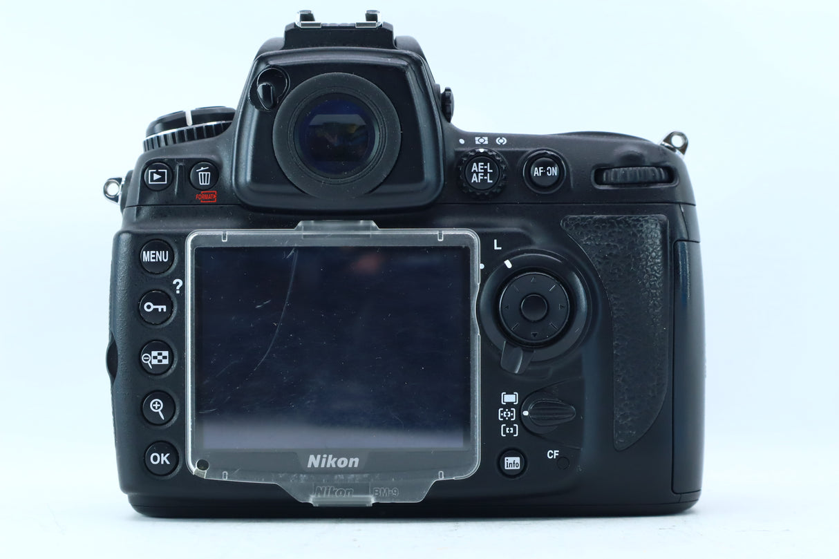Nikon D700 | Full-Frame FX Performance