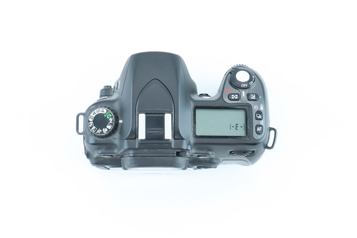 Nikon D80 – 10MP DSLR Camera with Nikon F Mount