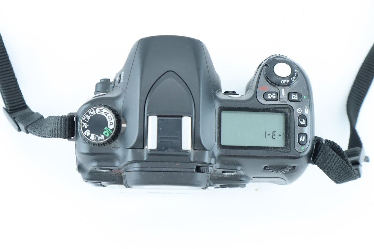 Nikon D80 – 10MP Digital SLR Camera Body