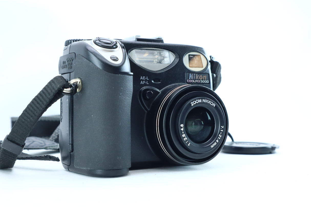 Nikon Coolpix 5000