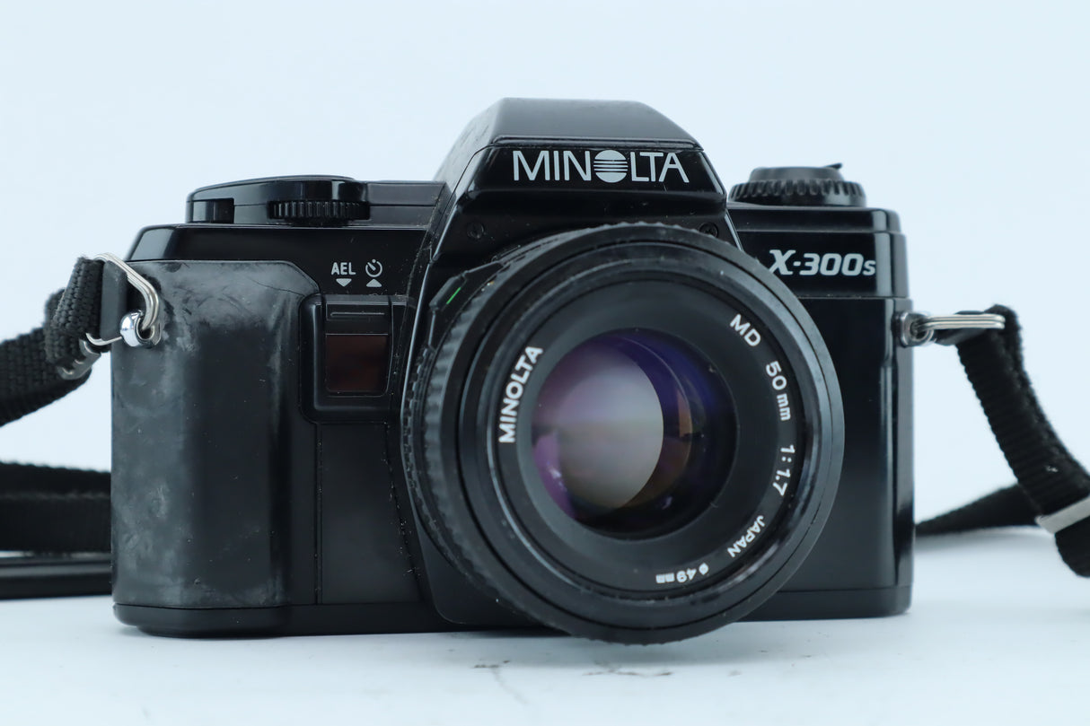 Minolta X-300s + MD 50mm f/1.7 – 35mm Manual Focus SLR Camera Kit
