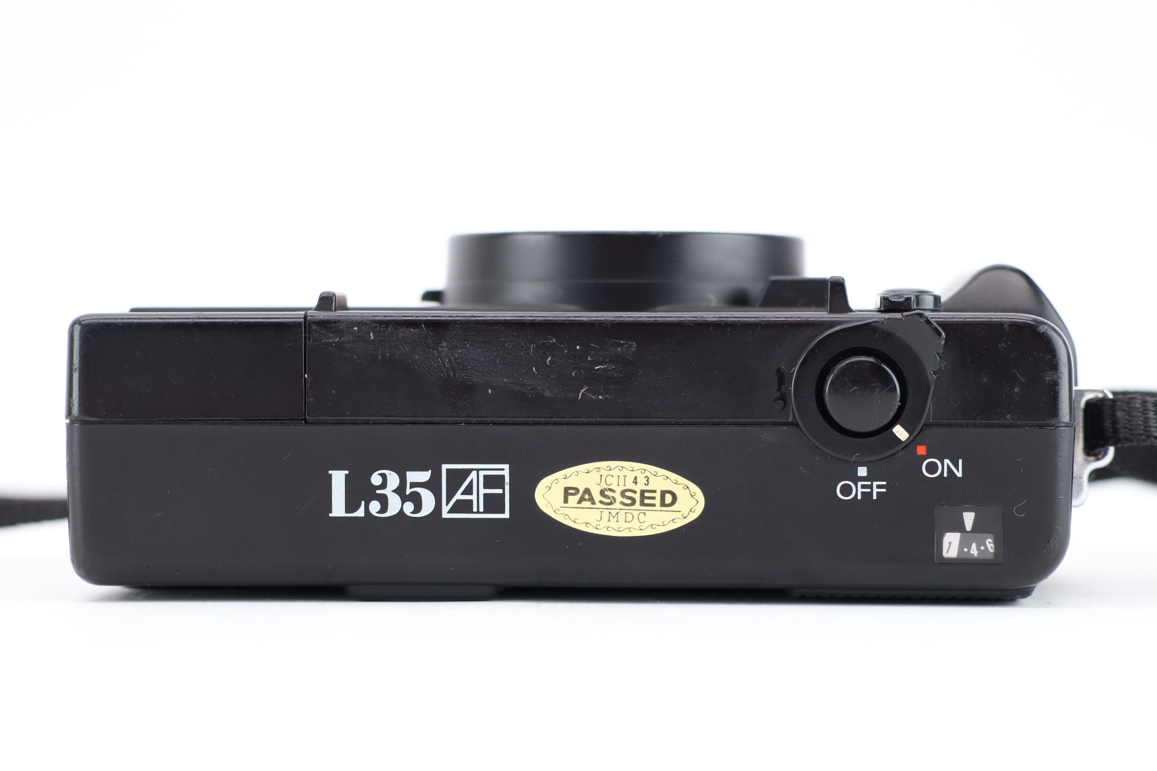 Nikon L35AF 35mm 2,8 – Hard to Find Camera Store