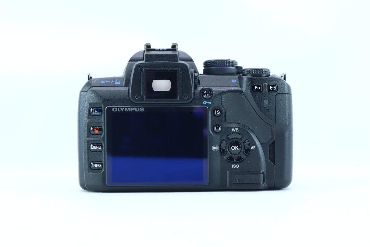 Olympus E-520 with Zuiko Digital 14-42mm f/3.5-5.6