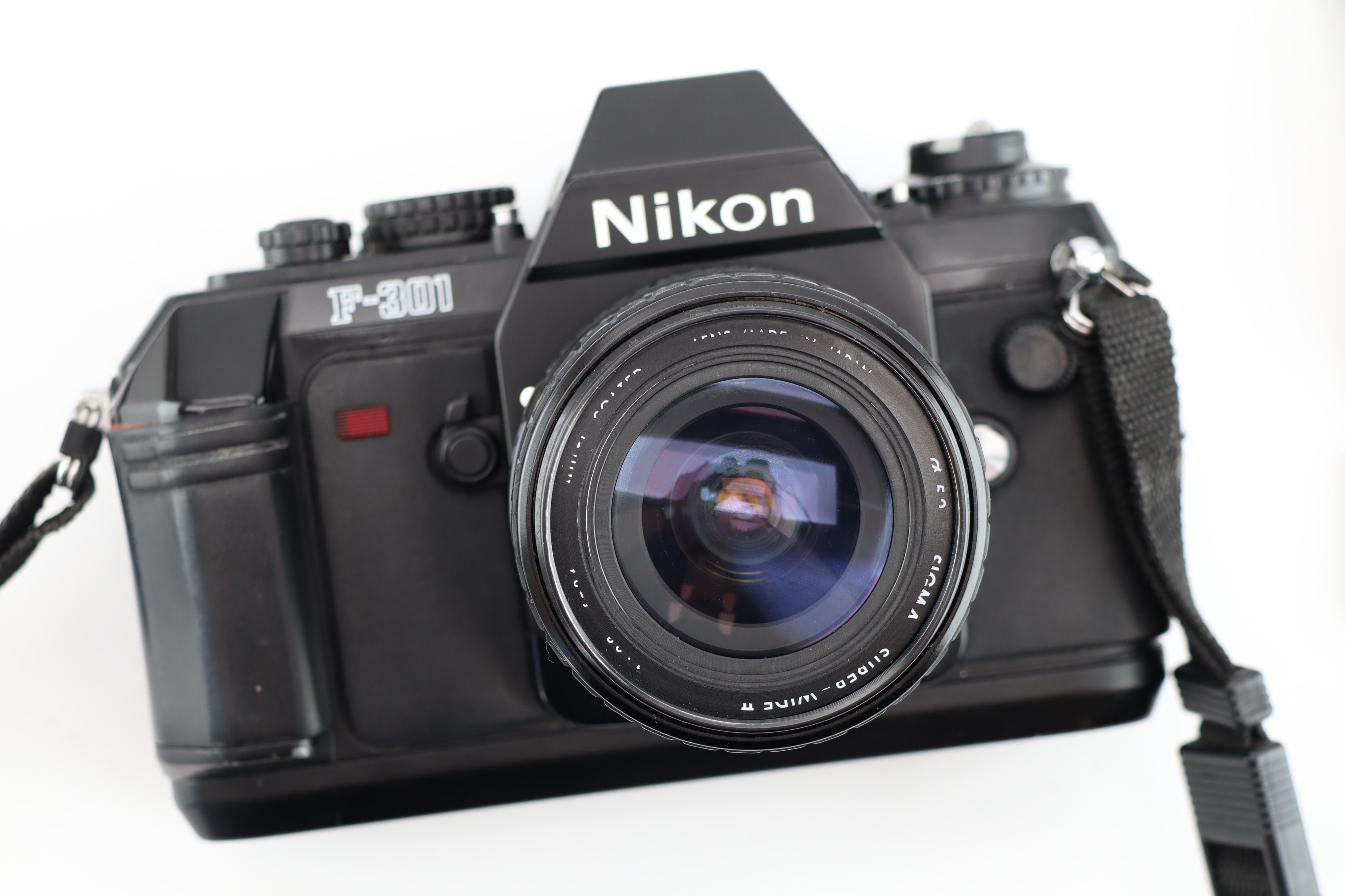 Nikon F-301 + Sigma mini wide 28mm – Hard to Find Camera Store