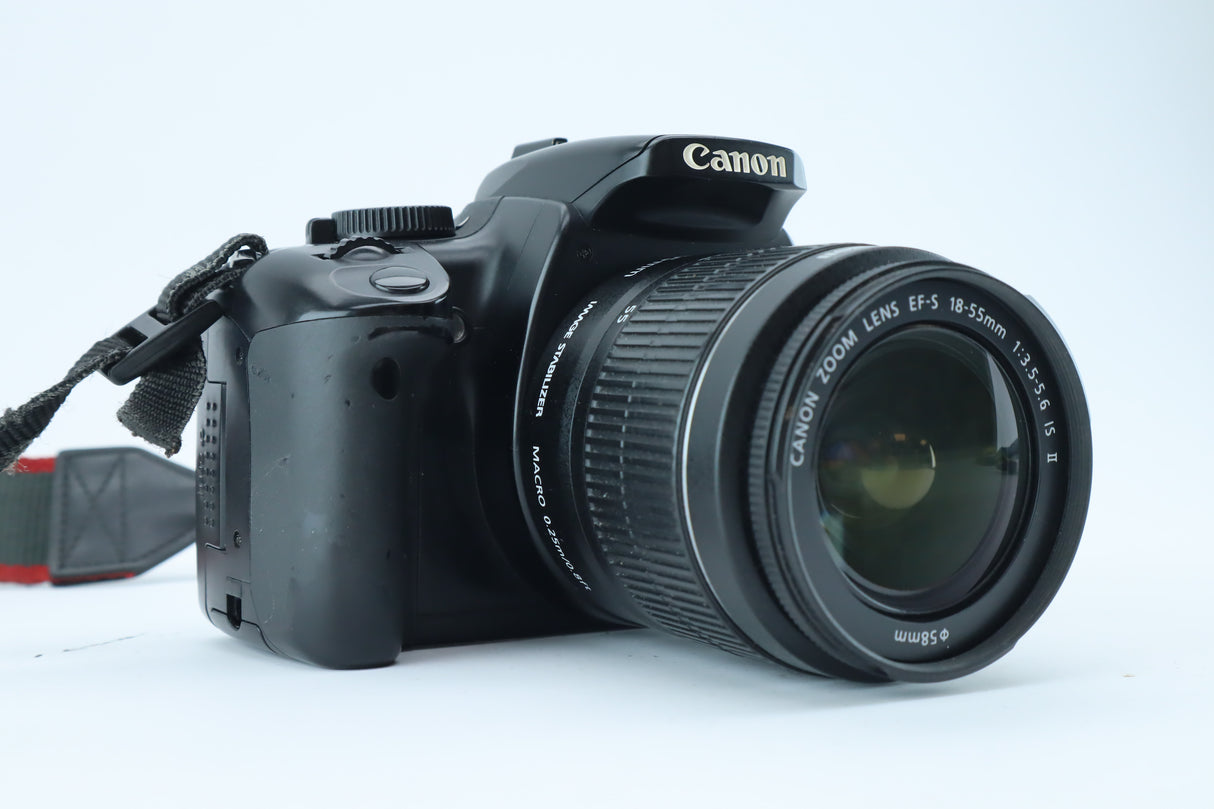 Canon EOS 400D – Digital SLR with 18–55mm IS II Lens