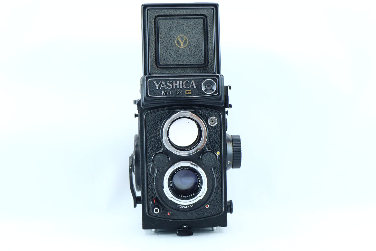 Yashica Mat-124G