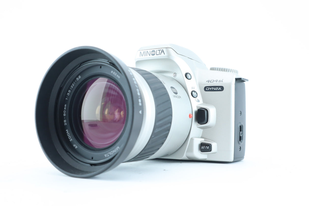 Minolta Dynax 404si with 28–80mm Zoom Lens
