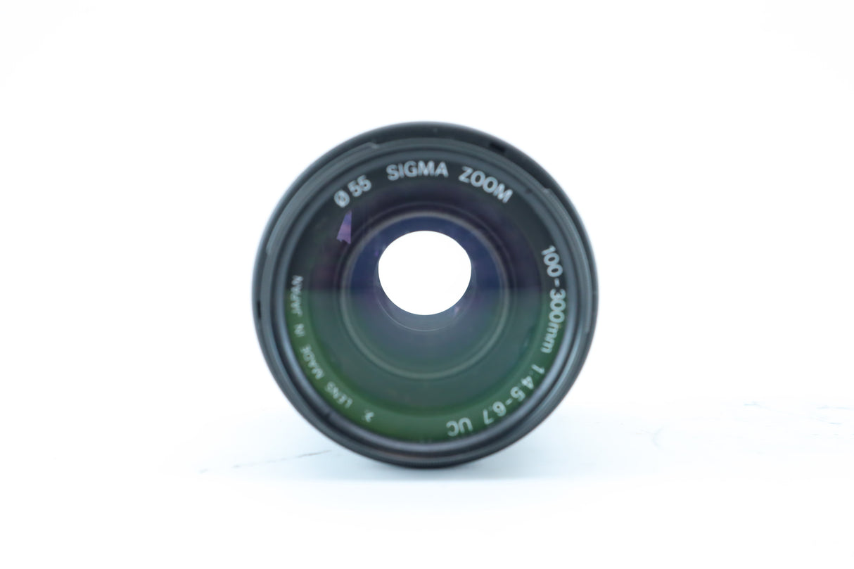 Sigma 100–300mm f/4.5–6.7 UC