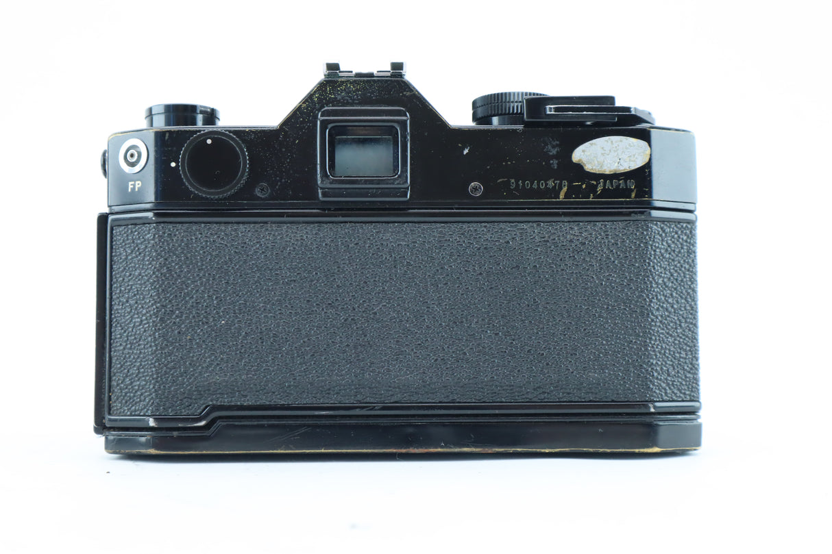 Yashica TL Electro X with Pentacon 29mm f/2.8