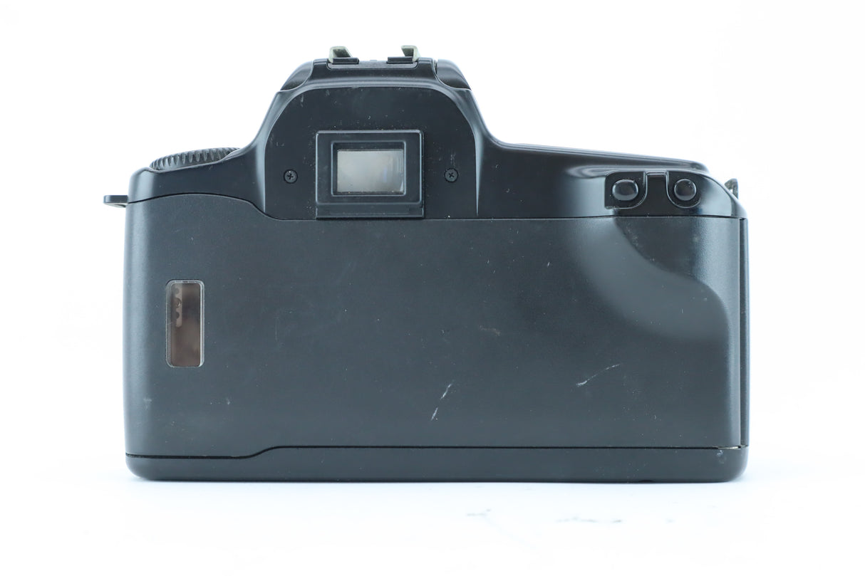 Canon EOS 1000FN with 35–80mm EF