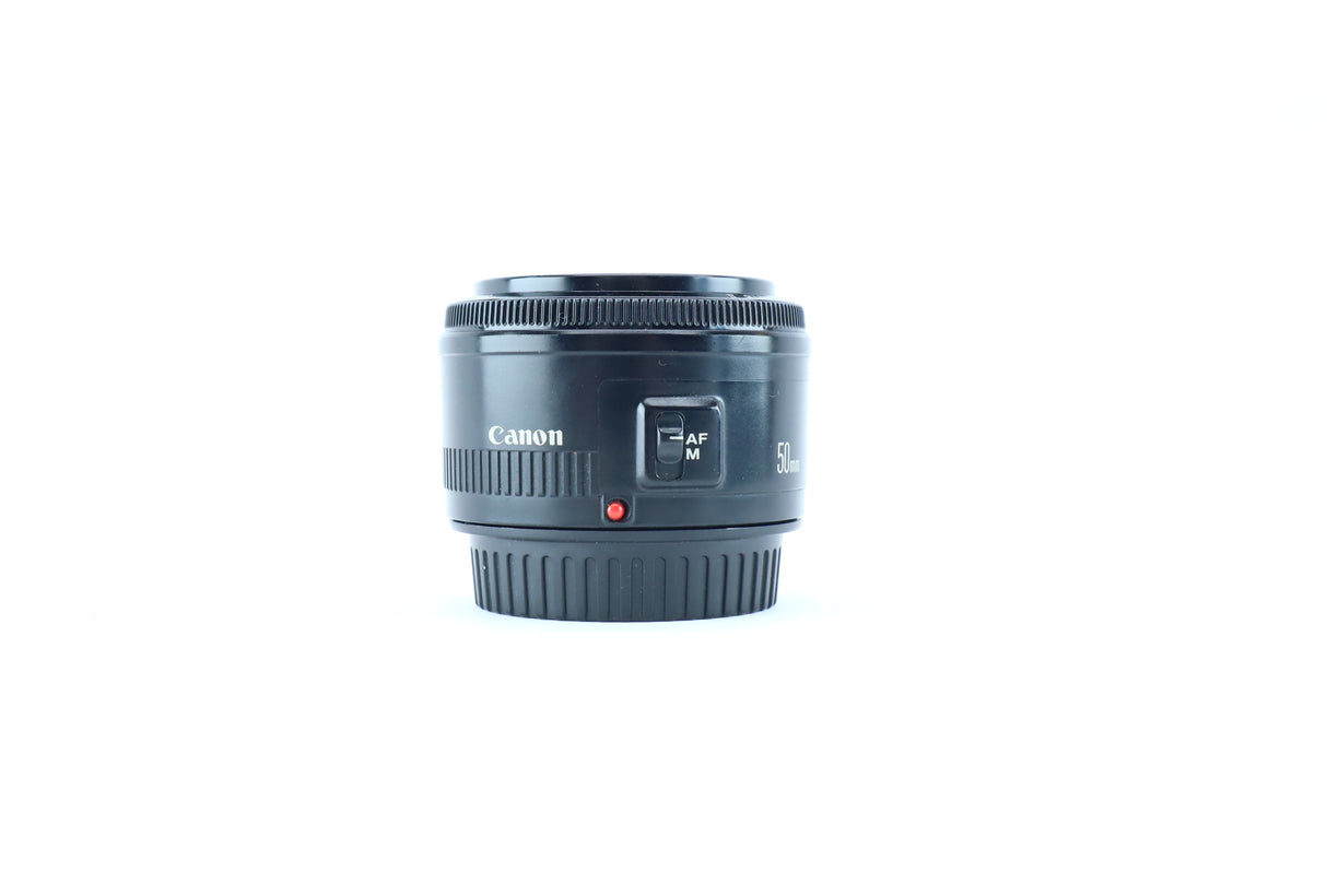 Canon EF 50 mm f/1.8 II
