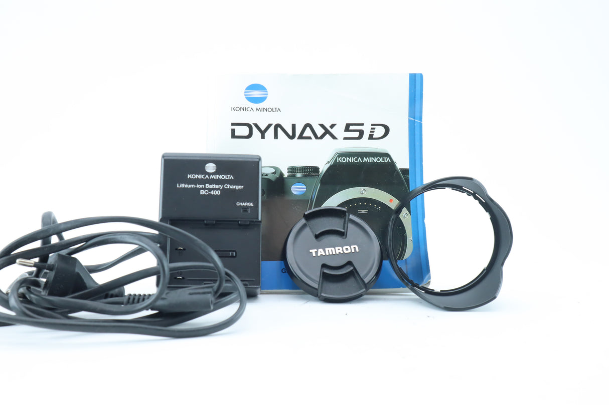 Konica Minolta Dynax 5D + Tamron 18–200mm f/3.5–6.3