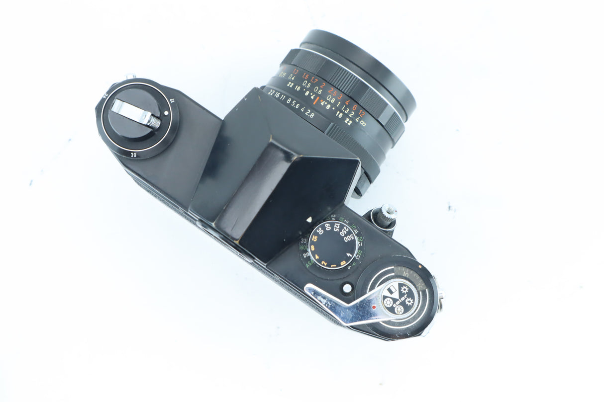 Pentor Super TL + Pentacon 29mm f/2.8