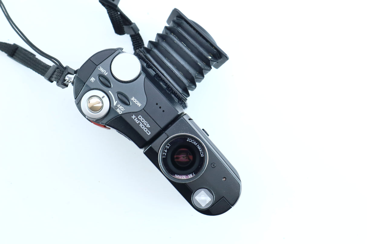 Nikon Coolpix 4500