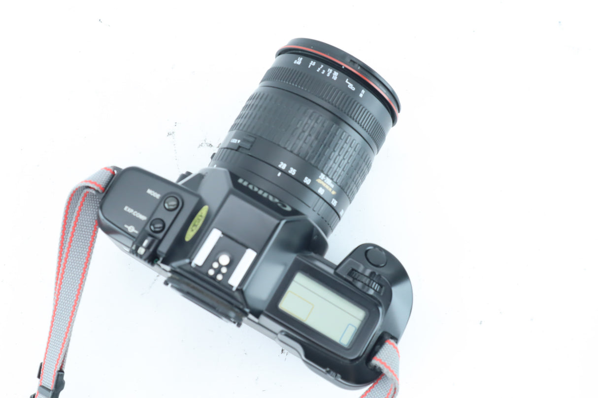 Canon EOS 650 + Sigma 28–200mm f/3.5–5.6