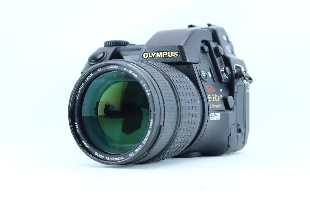 Olympus Camedia E-20P with 9-36mm f/2.0-2.4 ED Lens