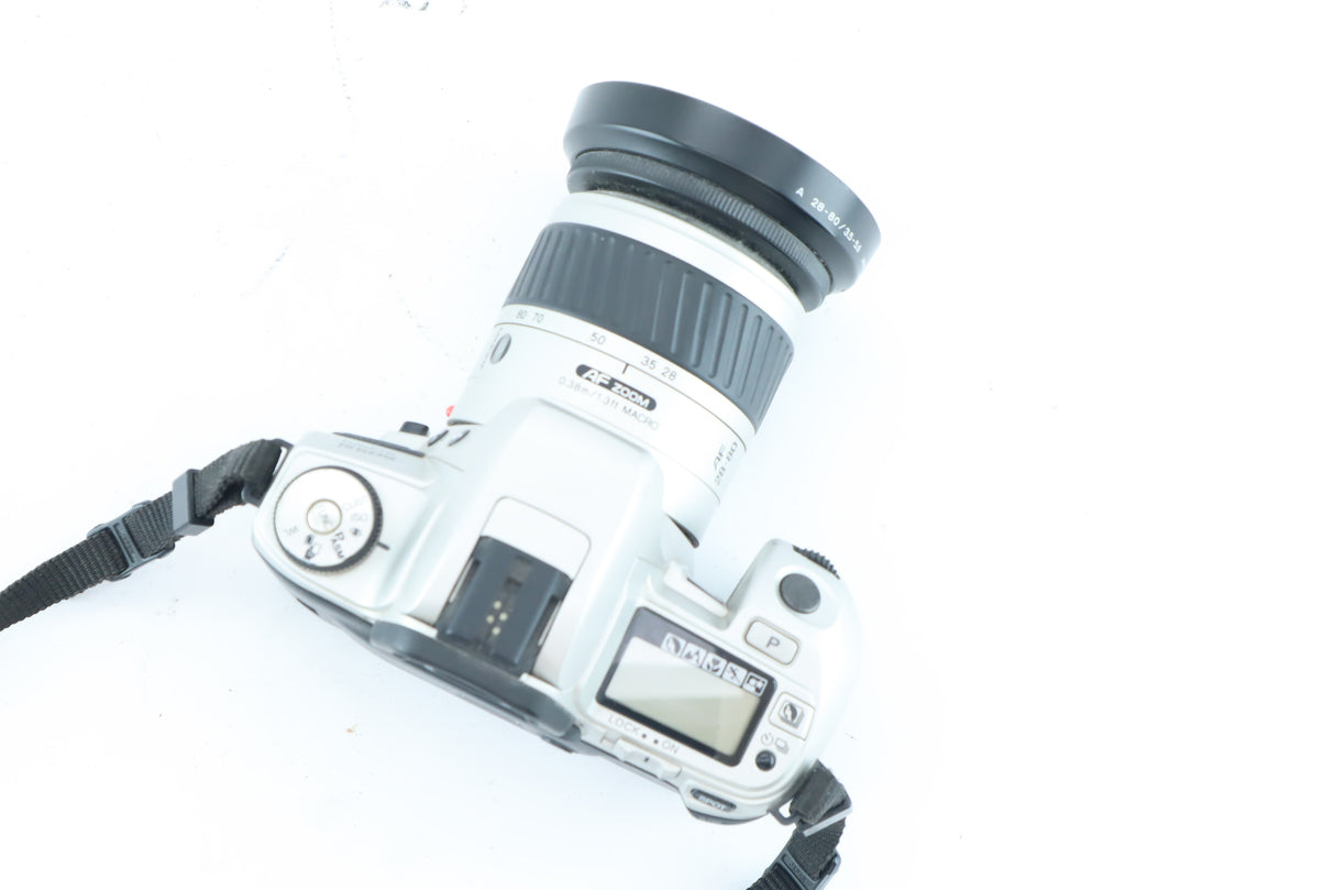 Minolta Dynax 505si Super + 28–80mm f/3.5–5.6