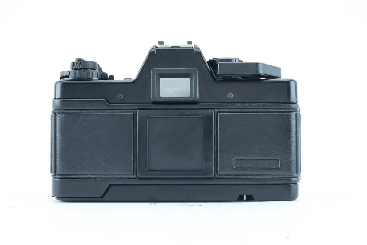 Praktica BC 1 + Prakticar 50mm f/1.8 MC