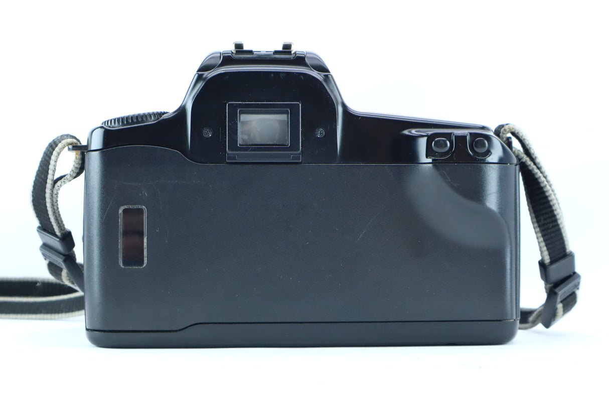 Canon EOS 1000F with Sigma 24-70mm f/3.5-5.6 Zoom Lens