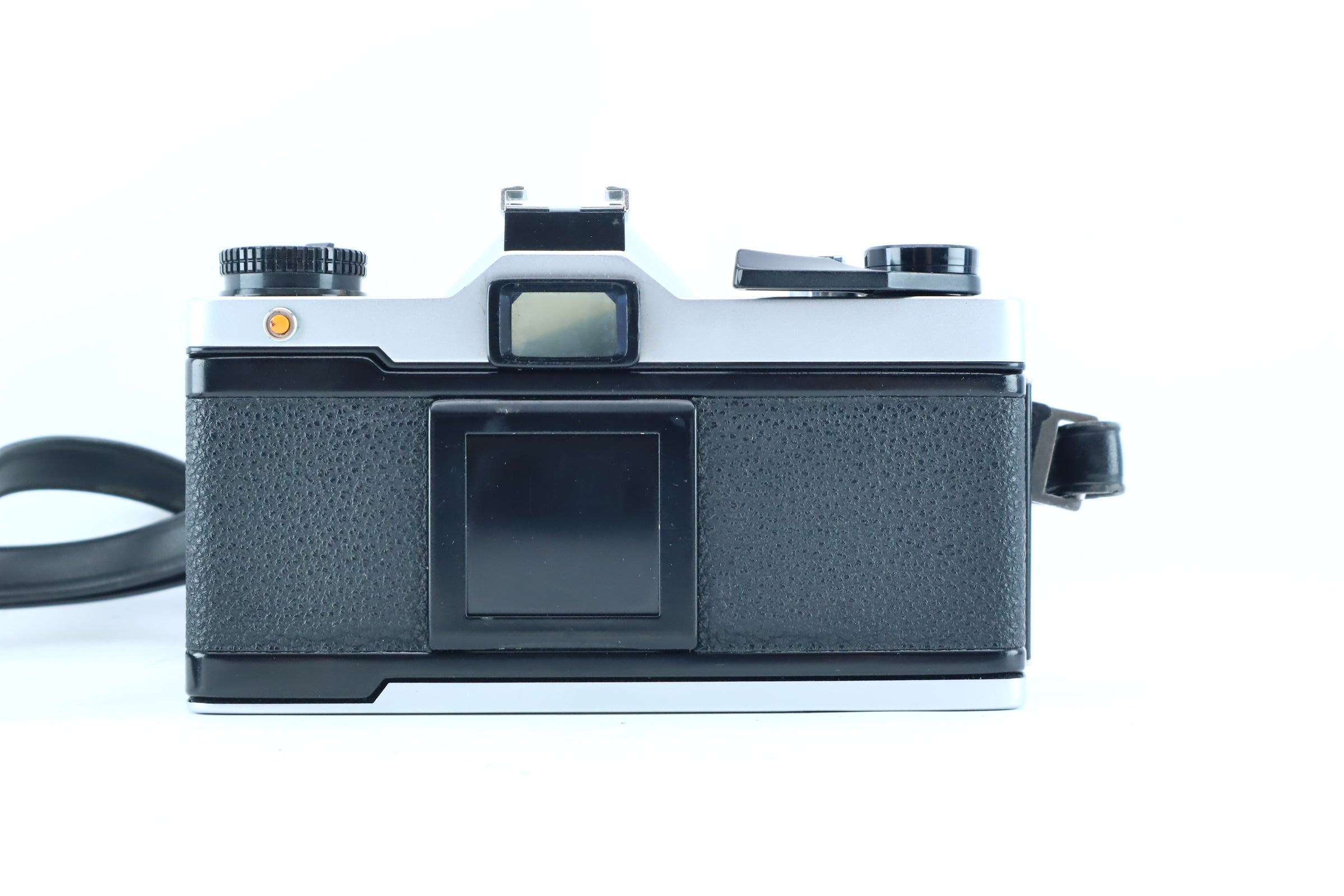 Mamiya NC1000s with 50mm f/1.7 Auto Mamiya-Sekor CS Lens – Hard to