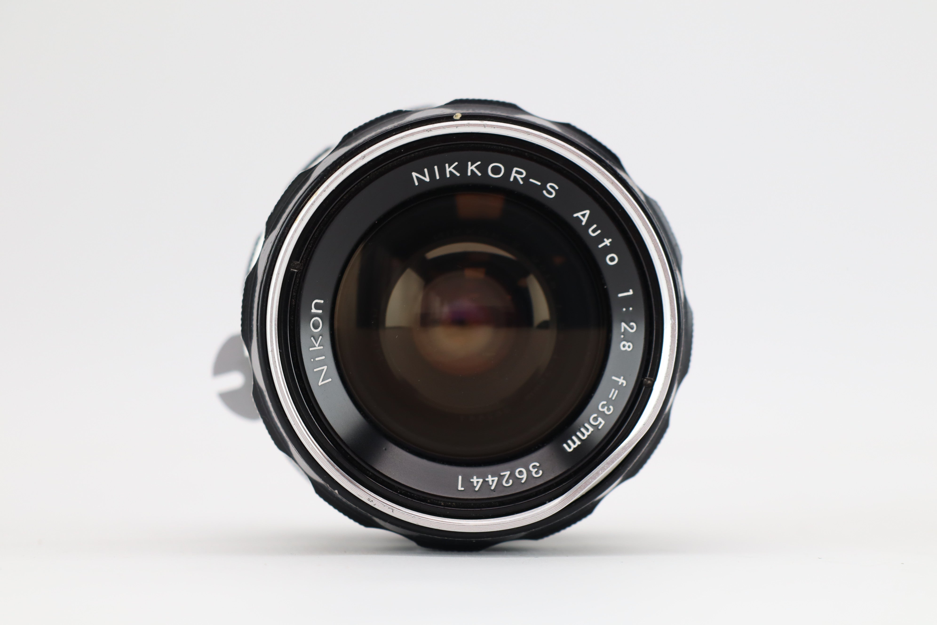 Nikon　NIKKOR-S　Auto　1:2.8　f=35mm　ニコン　レンズ　箱・ケース付 Vintage NIKON NIKKOR-S Auto 2.8 f\u003d35mm Lens \u0026 Hood GOOD SHAPE!