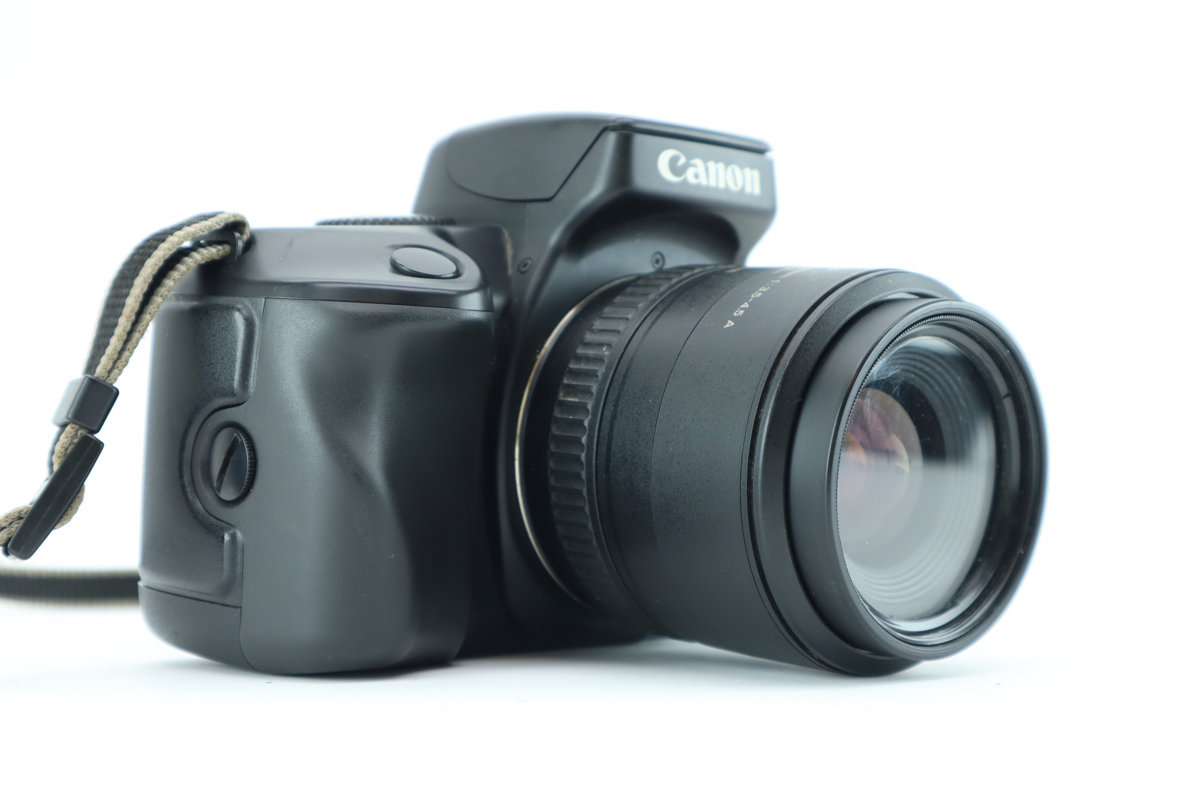 Canon EOS 750 with Canon zoom lens EF 35-70 1:3.5-4.5 A – Hard to