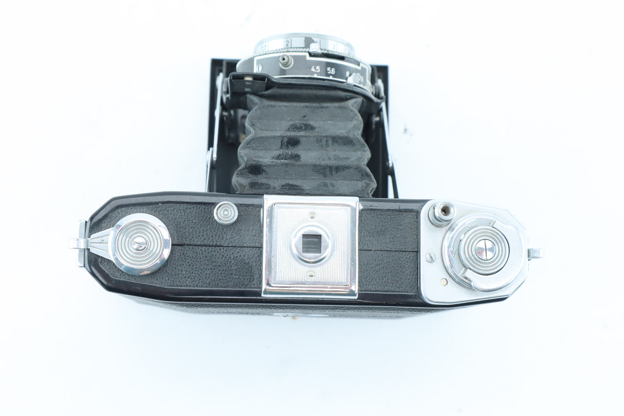 Zeiss Ikon Ikonta 521/16 – with Novar-Anastigmat 75mm f/4.5 Lens