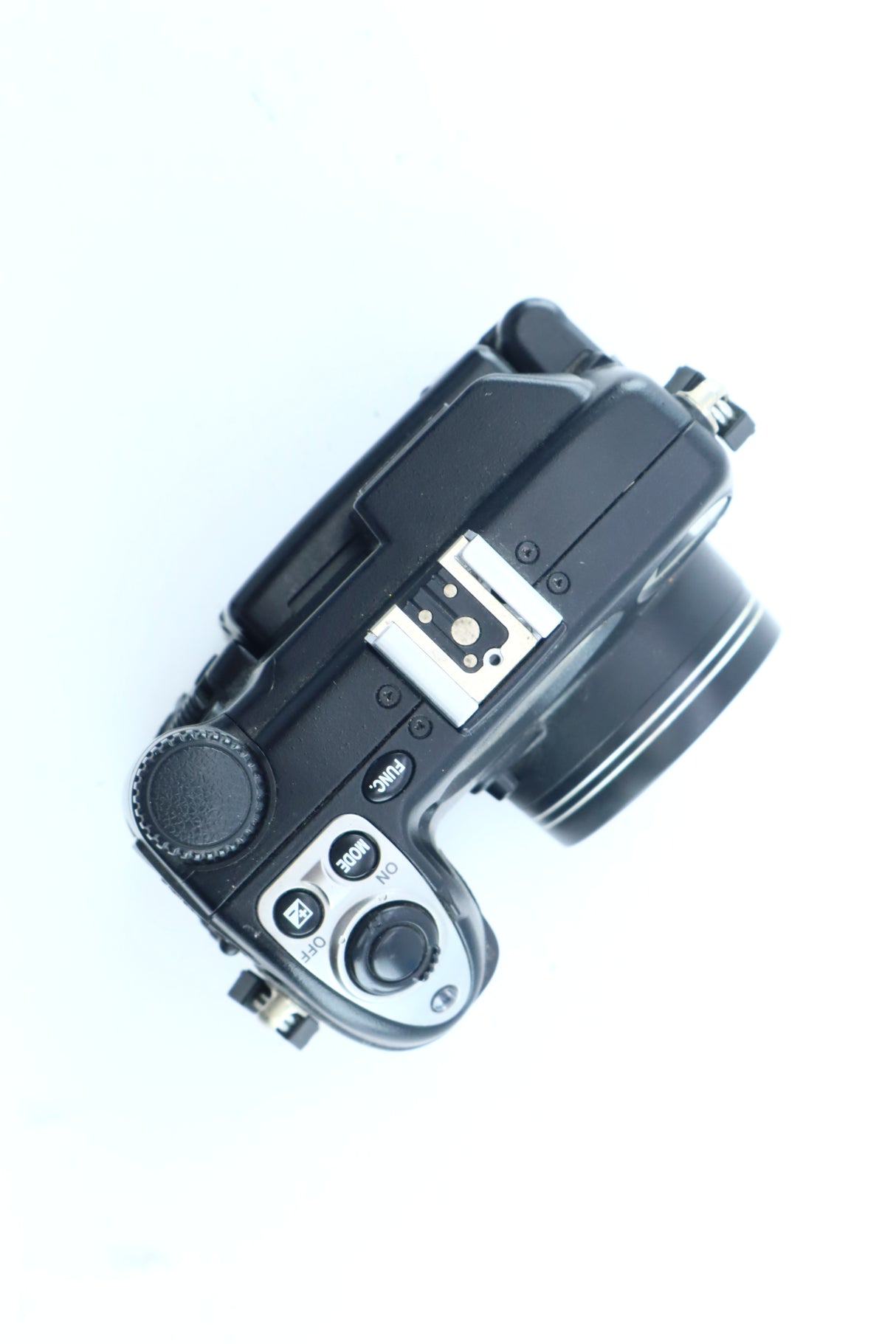 Nikon Coolpix 5000 with 28-85mm f/2.8-4.8 Zoom Nikkor