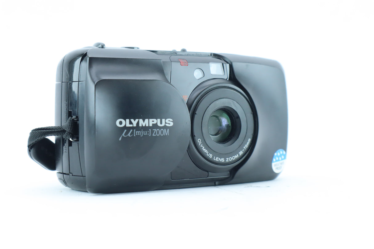 Olympus µ[mju:]-Zoom – with 35–70mm Lens