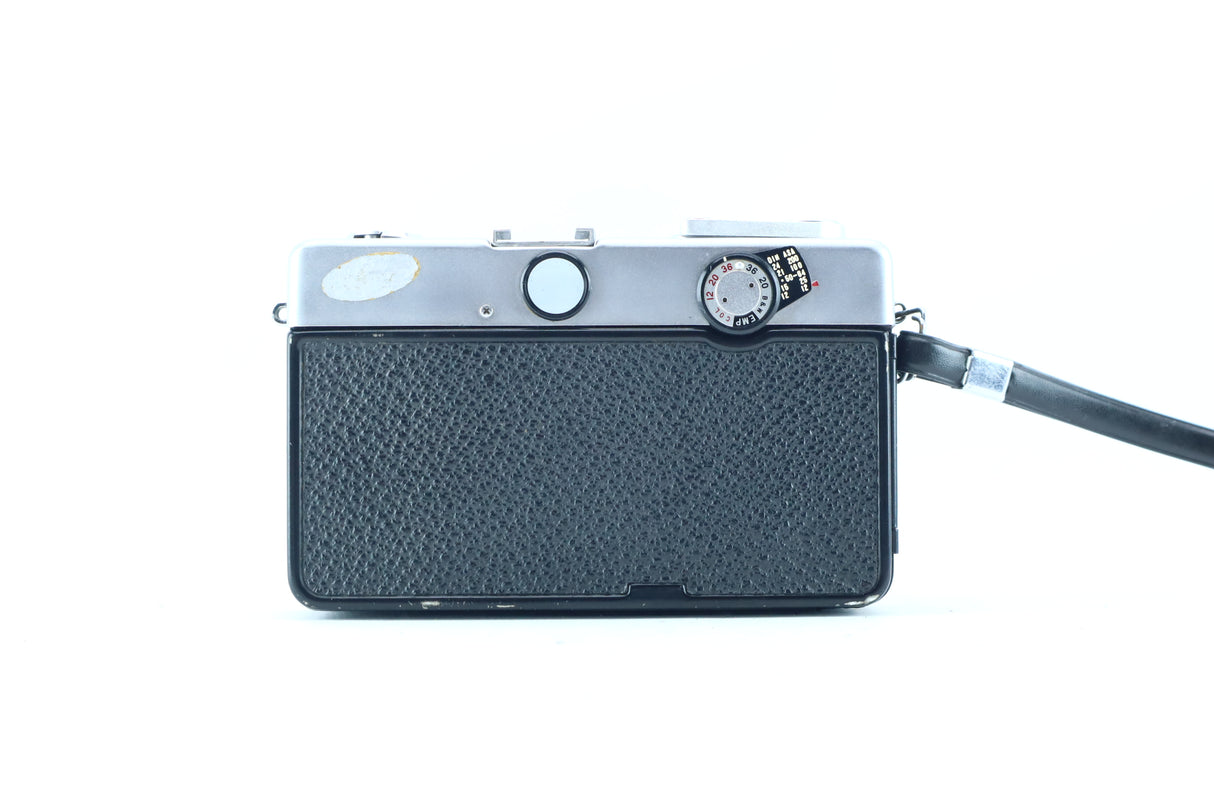 Fujica Compact 35 with Fujinon 3.8cm f/2.8