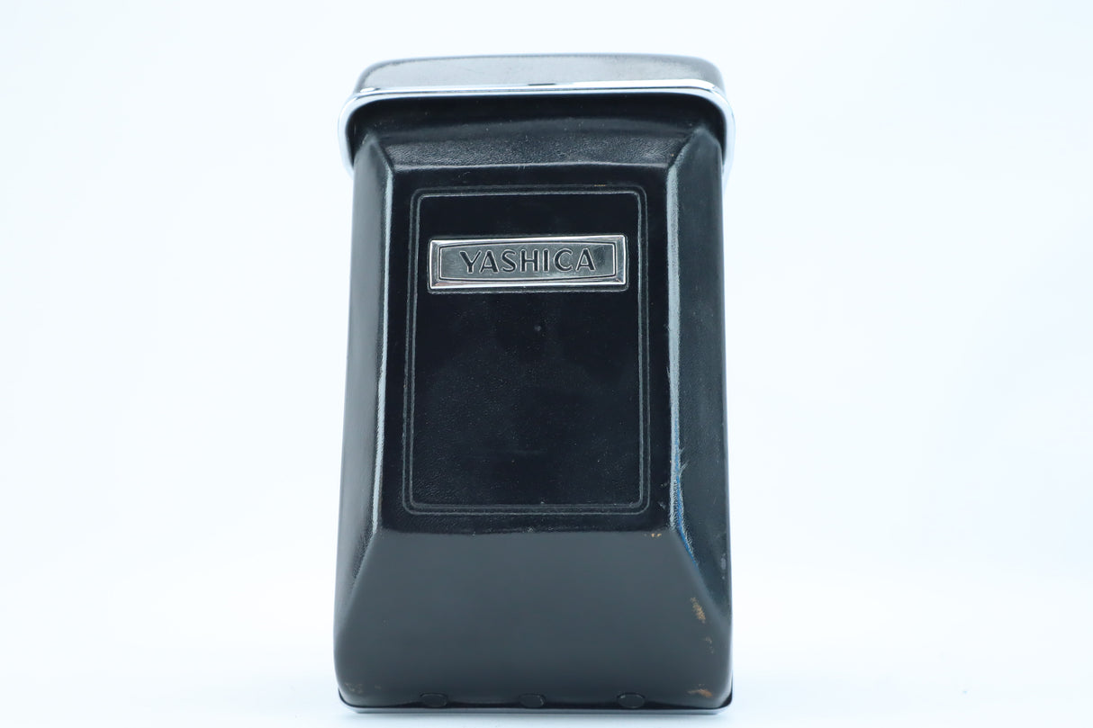 Yashica-Mat 124 G with Yashinon 80 mm f/3.5 – 6×6 TLR Medium Format Camera