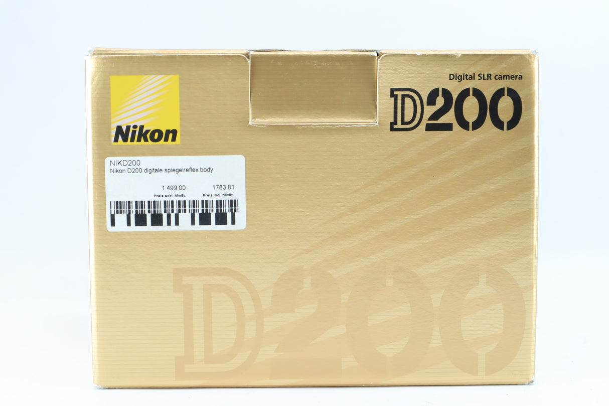 Nikon D200 – 10.2MP Professional Digital SLR Camera Body
