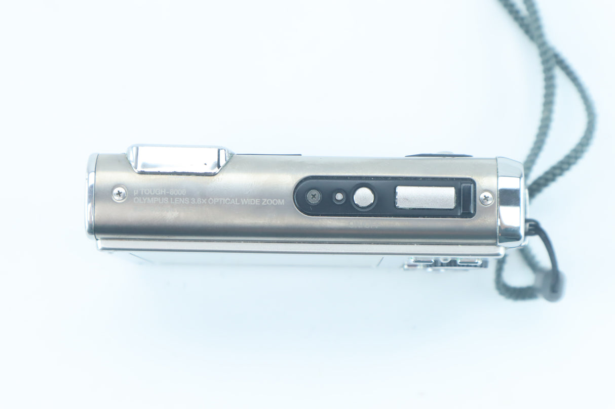 Olympus µ Tough 8000 (Stylus Tough) 12 MP