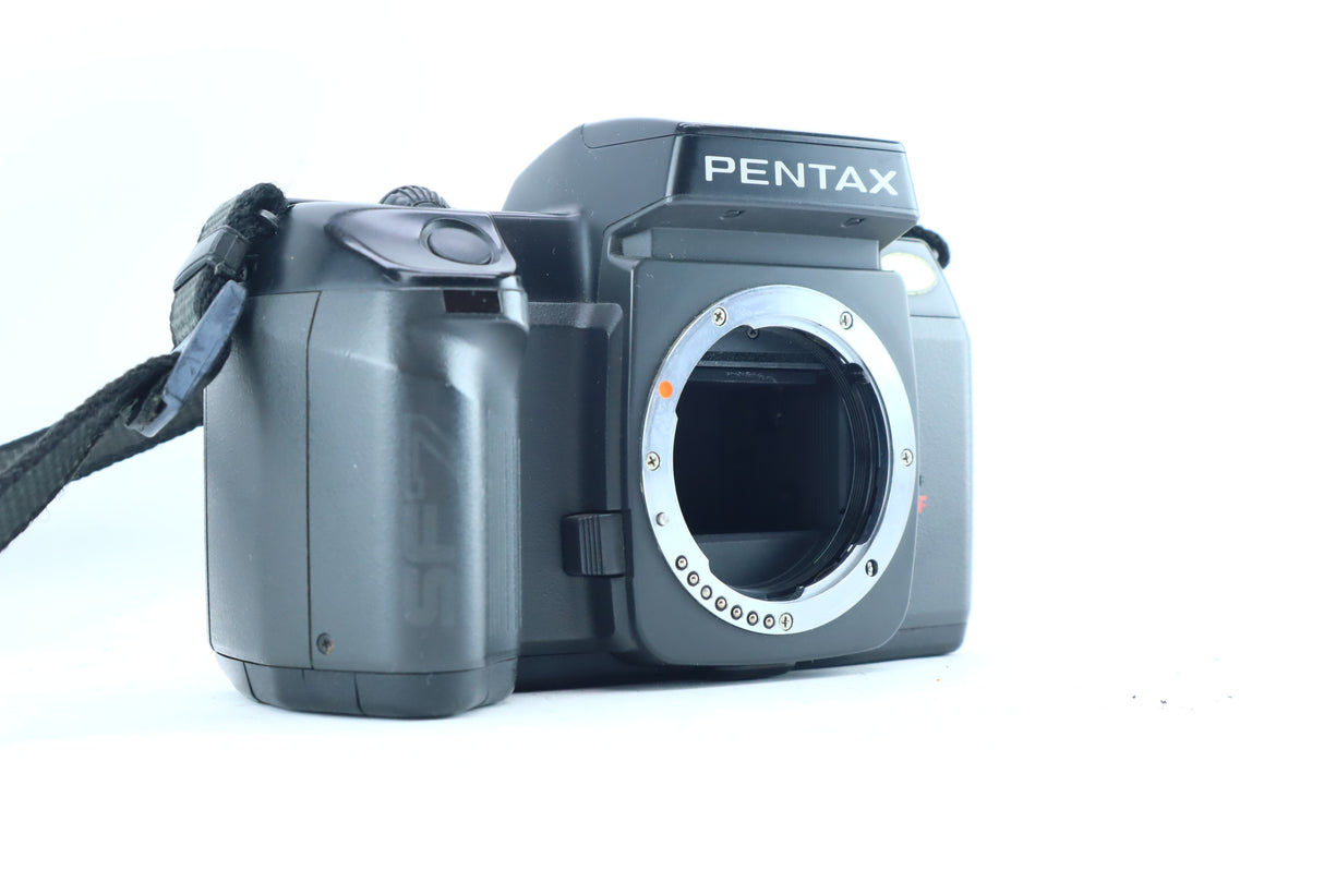 Pentax SF7