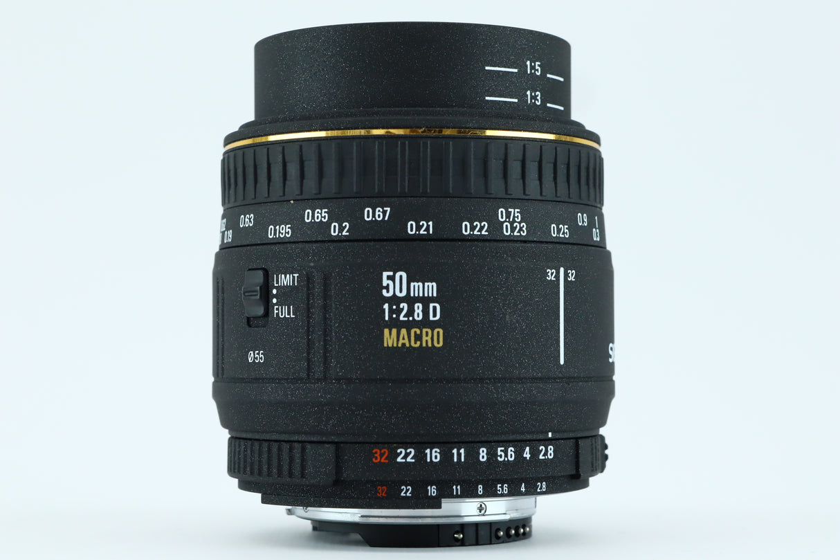Sigma 50mm f/2.8 EX DG Macro for Nikon