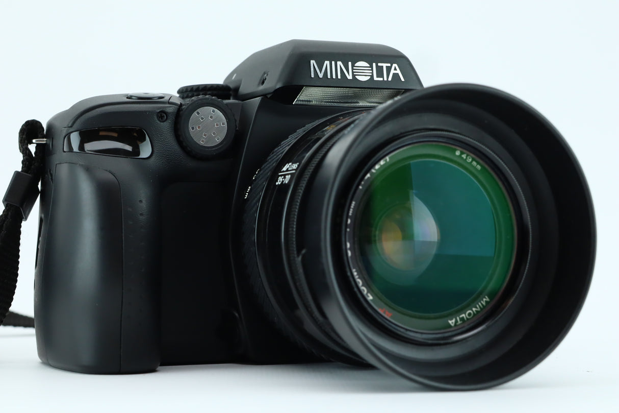 Minolta Dynax 60 + Minolta AF zoom 35-70mm 4