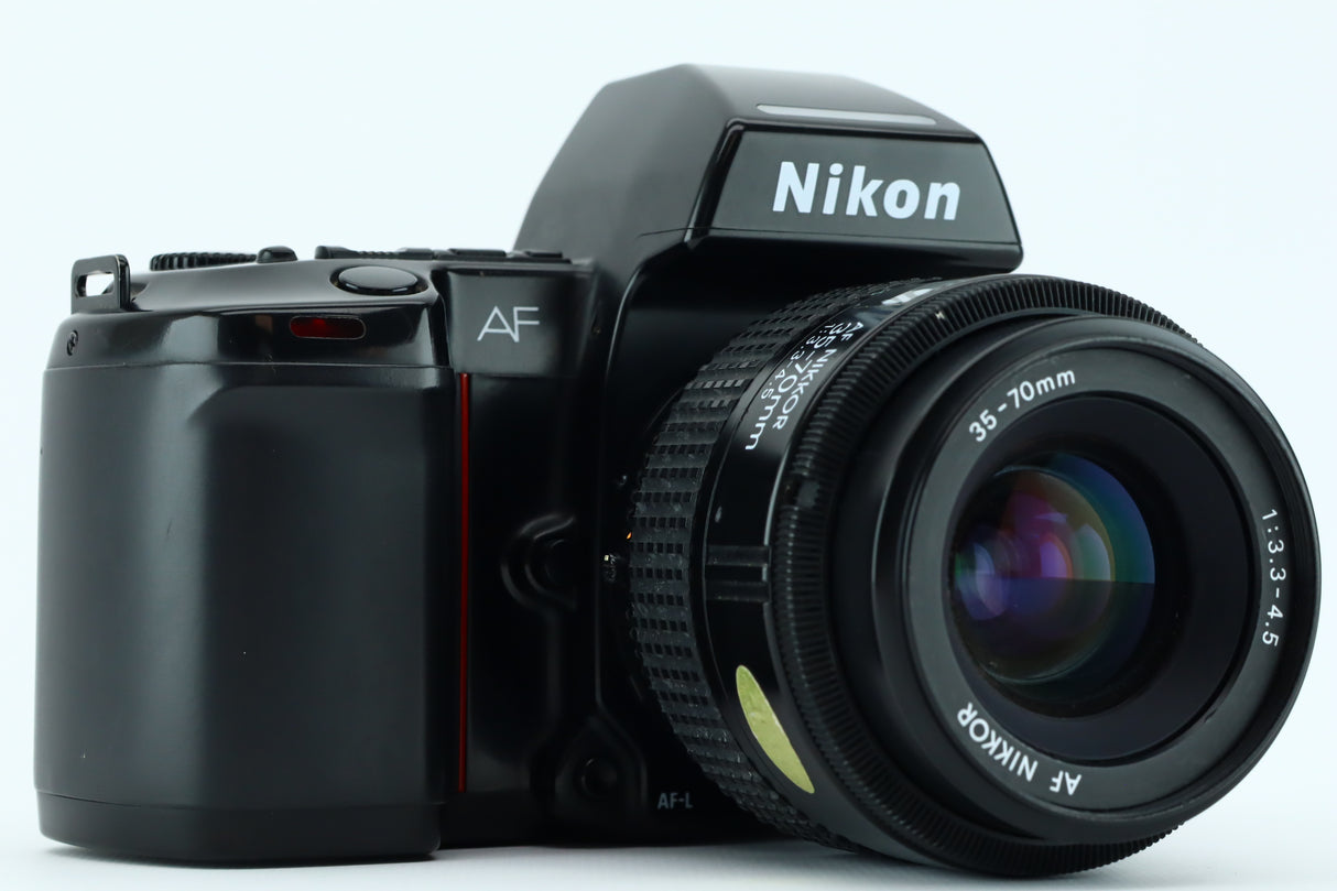 Nikon AF F-801s + 35-70mm 3,3-4,5