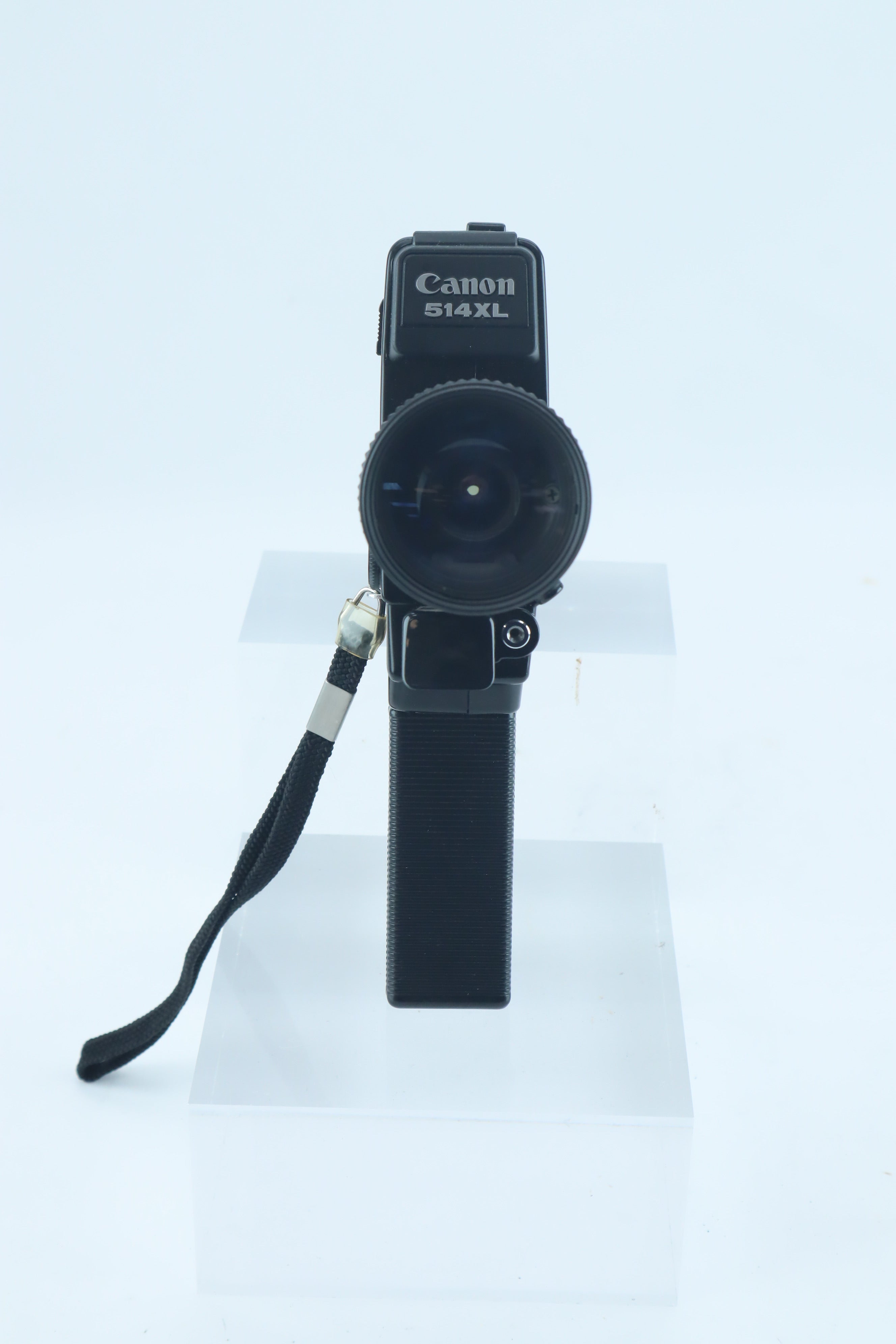 Canon 514XL – Super 8 film camera with Canon C-8 Macro 9–45mm f