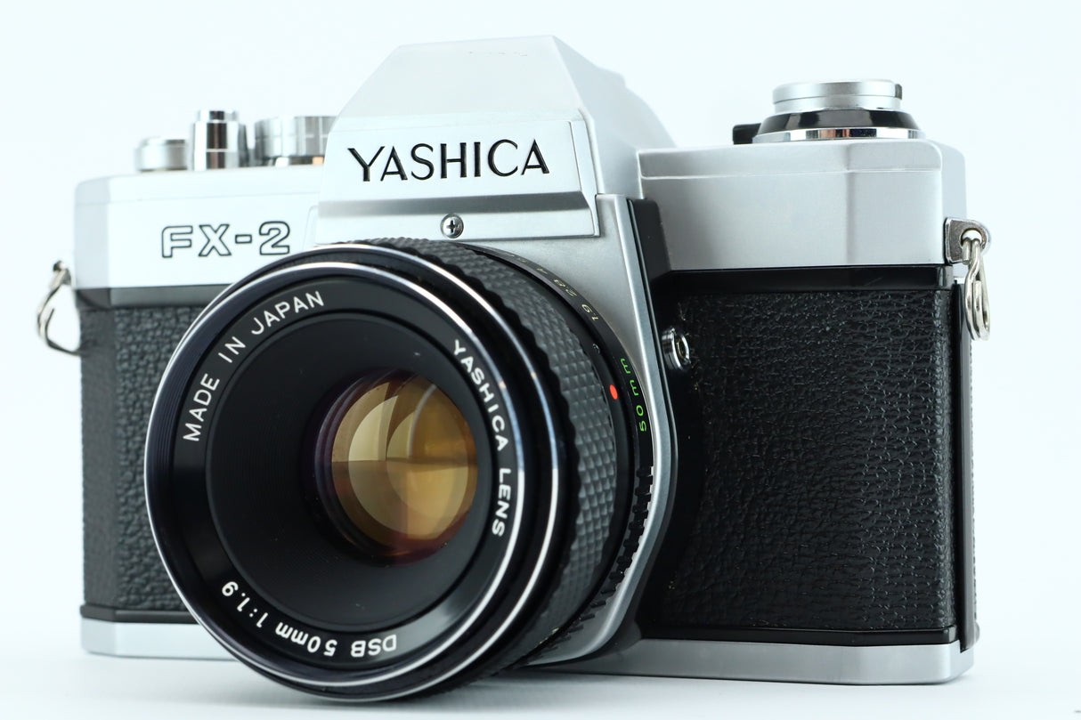 Yashica FX-2 + Yashica DSB 50mm 1,9