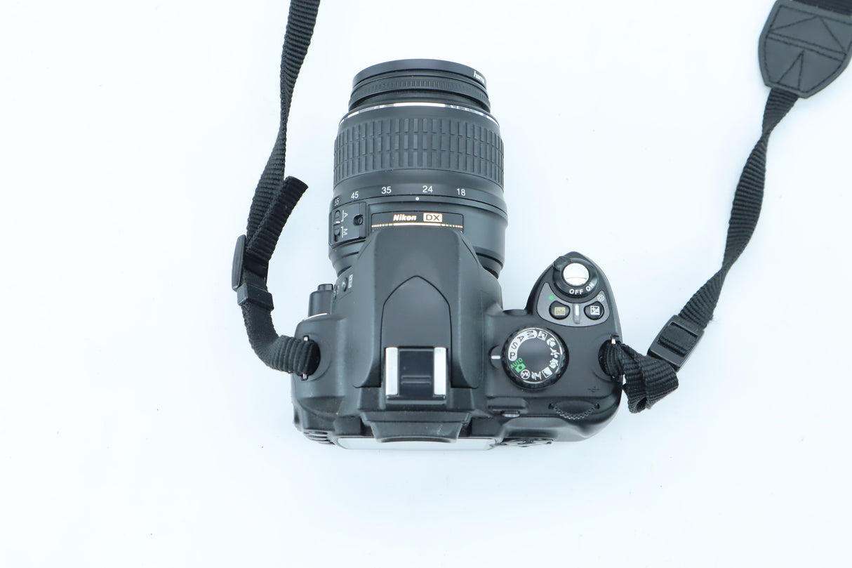 Nikon D40 with AF-S DX Nikkor 18–55mm f/3.5–5.6G II ED