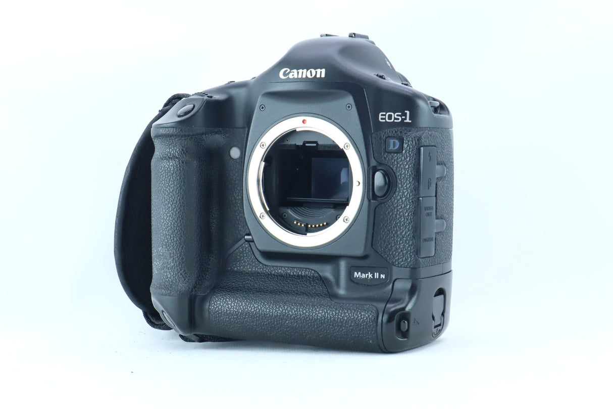 Canon EOS-1D Mark II N