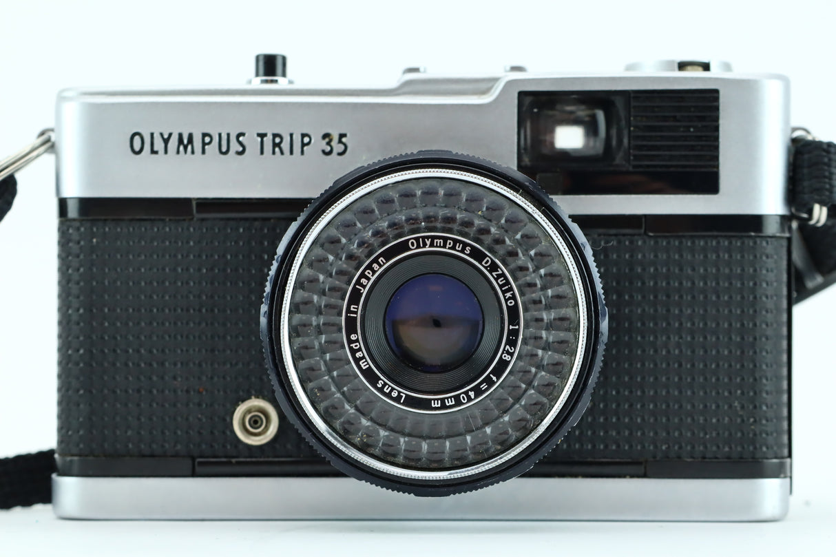 Olympus trip 35 + 2.8 40mm